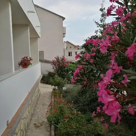Ljiljana Apartment *